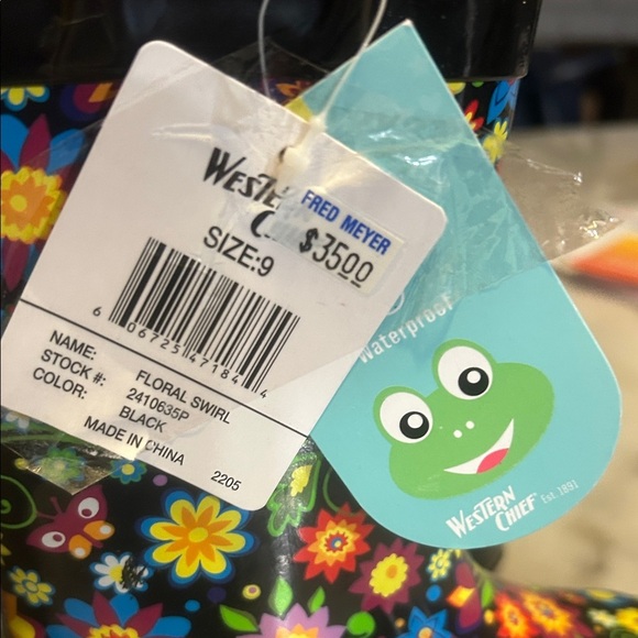 Western Chief Kids Colorful Floral Rain Boots with Pink Handles - Picture 4 of 5